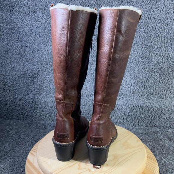 UGG Hartley Boots Womens Size 10 Leather Shearling Sheepskin Lined Wedge Heel - Picture 4 of 10